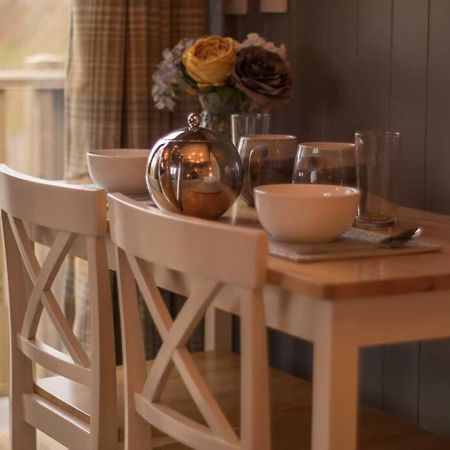 The Treehouse - Sleeps 4 Villa Old Leake Exteriör bild